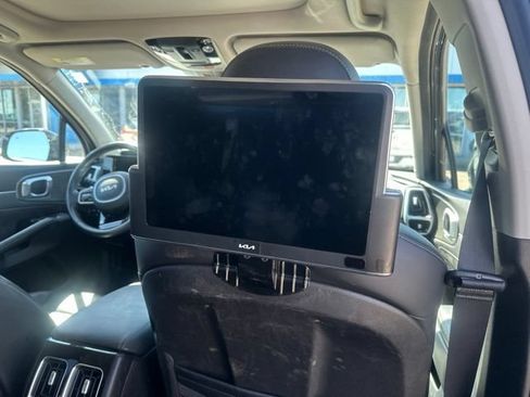 Used 2022 Kia Sorento SX AWD/4WD image 12