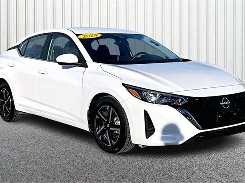 Used 2024 Nissan Sentra SV image 1