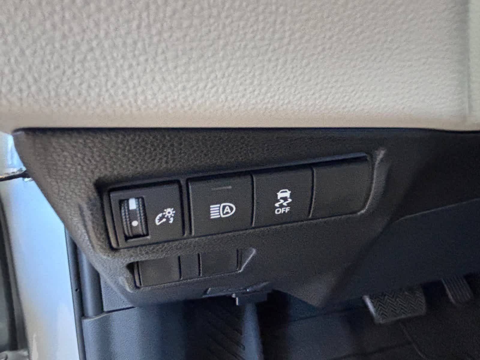 New 2026 Toyota Corolla Cross LE FWD image 12