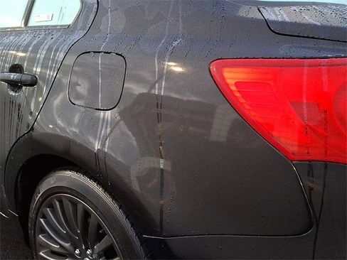 Used 2010 Suzuki Kizashi GTS image 9