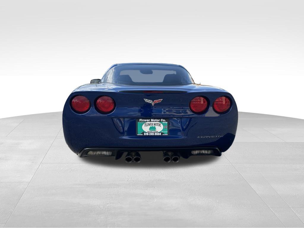 Used 2005 Chevrolet Corvette Coupe w/ Preferred Equipment Group RWD image 4