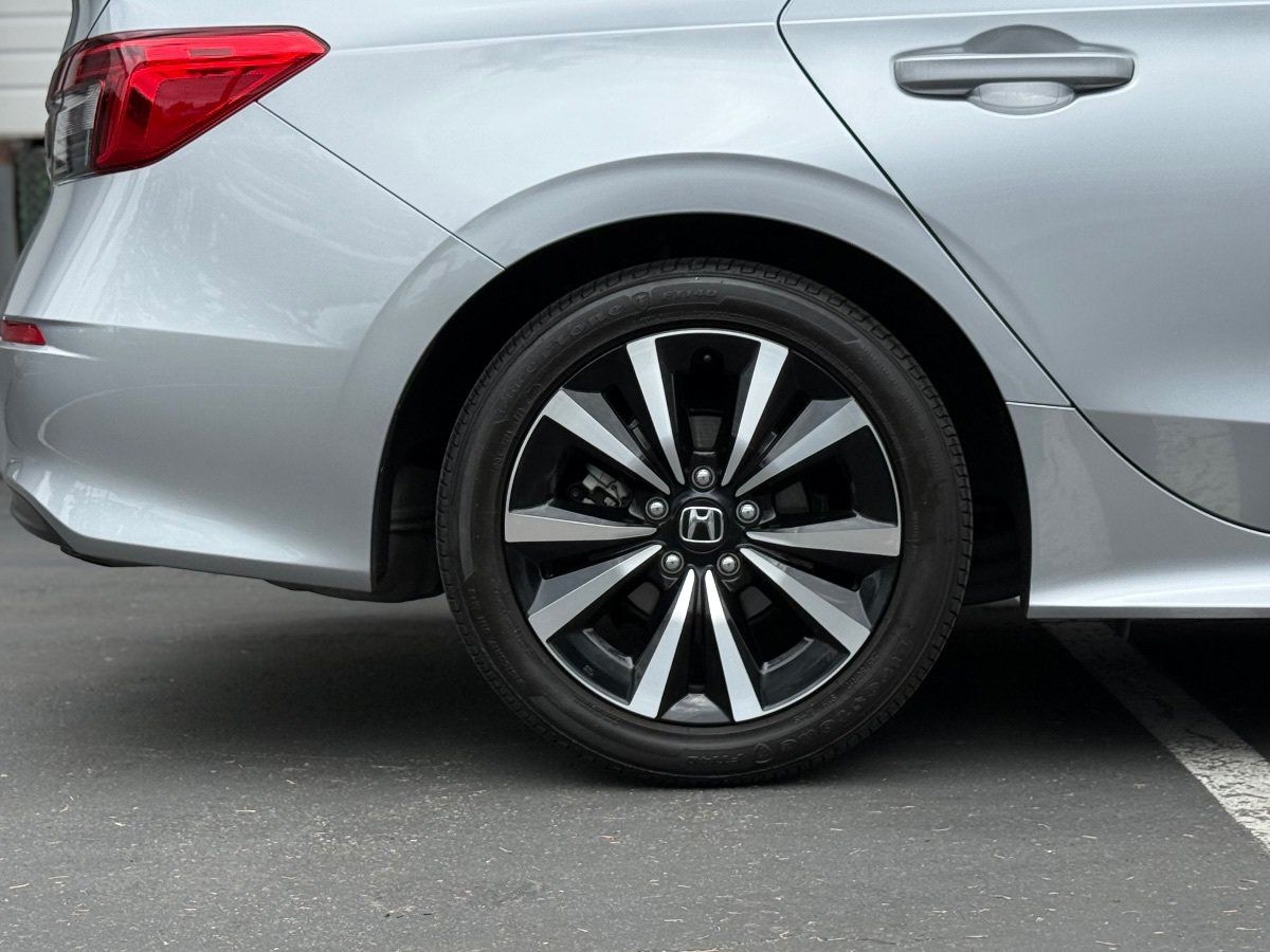 Used 2024 Honda Civic EX image 11