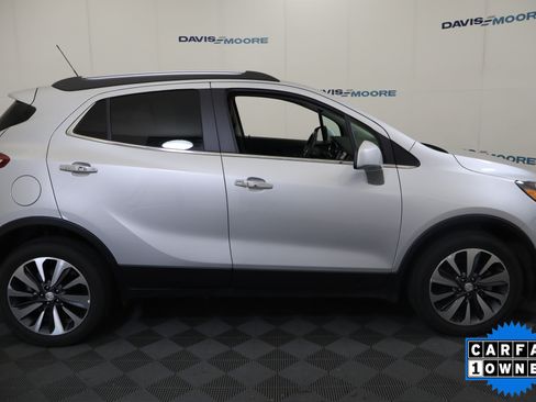 Used 2022 Buick Encore Preferred w/ Safety Package FWD image 5