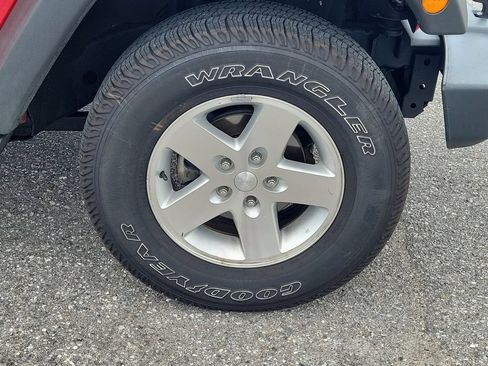 Used 2010 Jeep Wrangler Sport AWD/4WD image 6