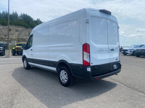 Used 2024 Ford Transit 250 148 Medium Roof w/ Load Area Protection Package RWD image 4