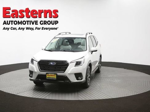 Used 2022 Subaru Forester Premium AWD/4WD image 57