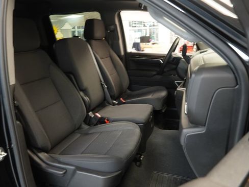 Used 2023 Chevrolet Silverado 1500 LT AWD/4WD image 31
