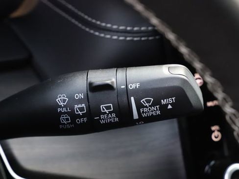 New 2026 Jeep Grand Cherokee Limited image 31