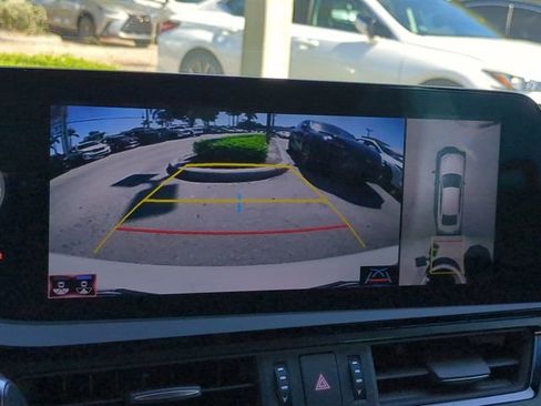 Certified 2022 Lexus ES 350 Ultra Luxury w/ Accessory Package 2 FWD image 19