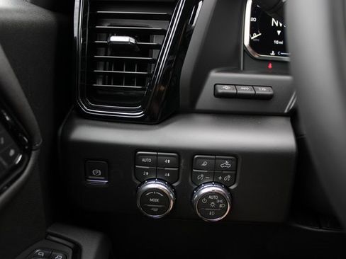 New 2026 GMC Sierra 1500 AT4 w/ AT4 Premium Package image 25