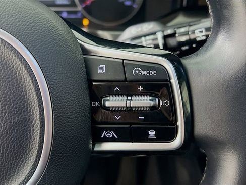 Used 2022 Kia Sorento SX image 34