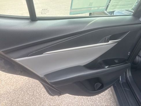 Used 2025 Toyota Camry LE image 19
