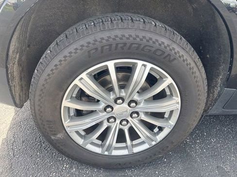 Used 2019 Cadillac XT5 Luxury w/ Trailering Package AWD/4WD image 30