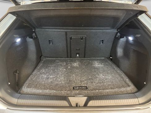 Used 2022 Volkswagen ID.4 Pro S RWD image 12