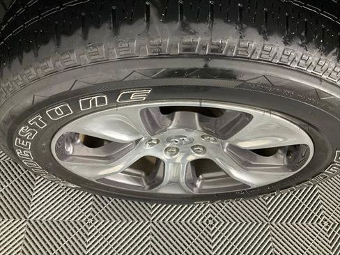 Certified 2021 RAM 1500 Laramie image 8