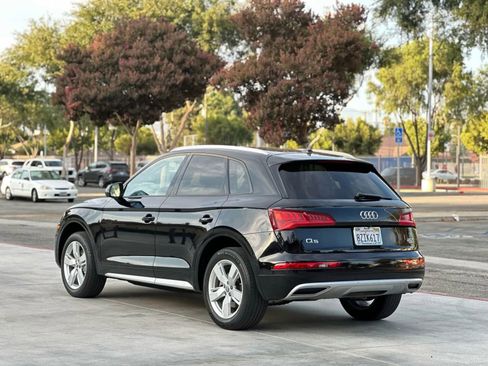 Used 2018 Audi Q5 2.0T Premium image 4
