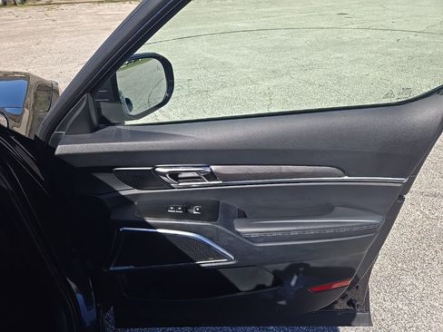 Used 2025 Kia Telluride SX X-Line image 23