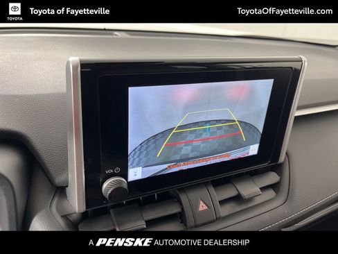 Used 2025 Toyota RAV4 XLE image 28