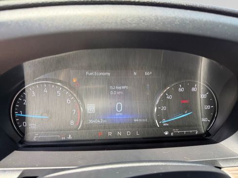 Used 2022 Ford Explorer Limited AWD/4WD image 14