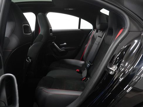 Used 2025 Mercedes-Benz CLA 35 AMG 4MATIC image 15