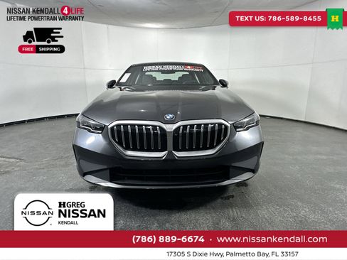 Used 2025 BMW 530i xDrive 530i xDrive image 4