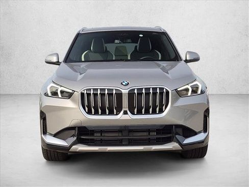 New 2027 BMW X1 xDrive28i AWD/4WD image 6
