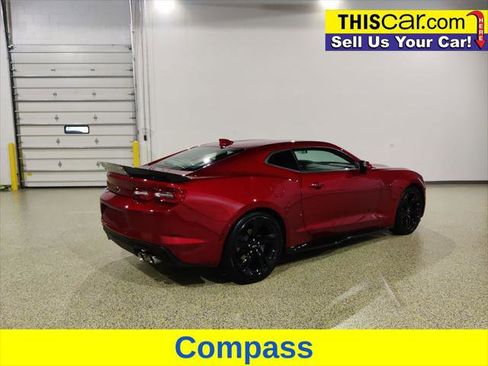 Used 2023 Chevrolet Camaro LT w/ Technology Package RWD image 8