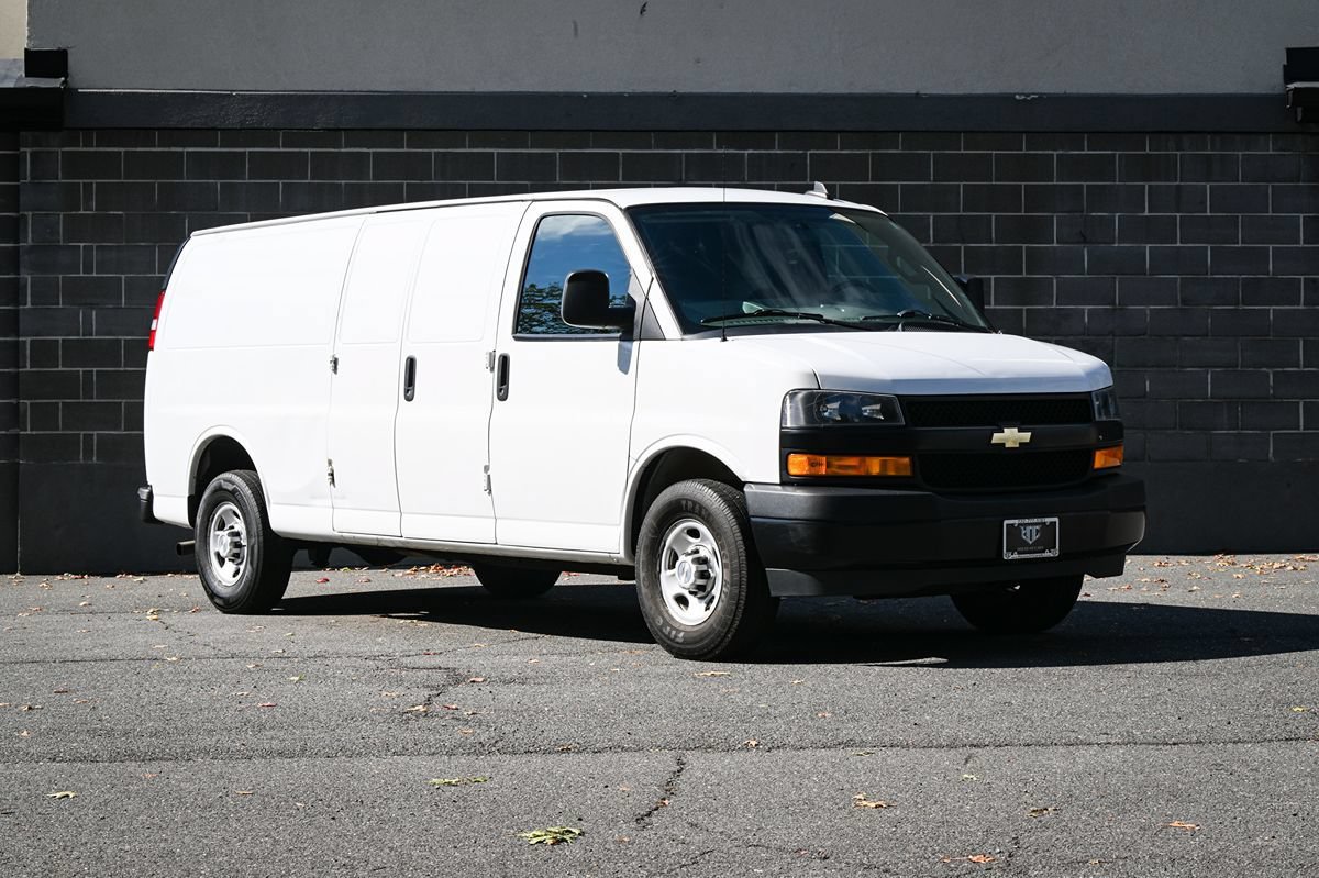 Used 2021 Chevrolet Express 2500 Extended w/ Driver Convenience Package RWD image 2