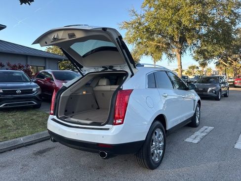 Used 2016 Cadillac SRX Luxury w/ Driver Awareness Package image 18