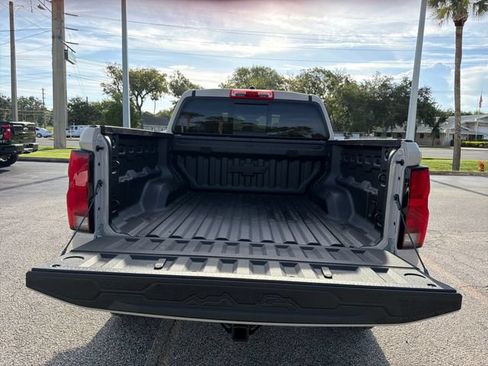 New 2026 Chevrolet Colorado ZR2 w/ Technology Package AWD/4WD image 10