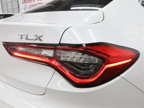 Used 2021 Acura TLX w/ Advance Package FWD image 11