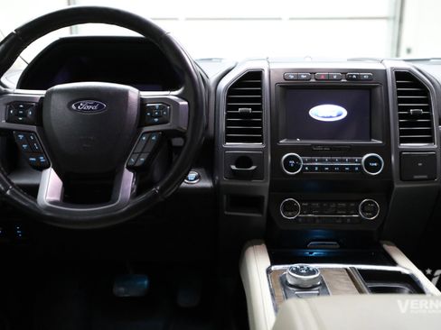 Used 2019 Ford Expedition Platinum image 22