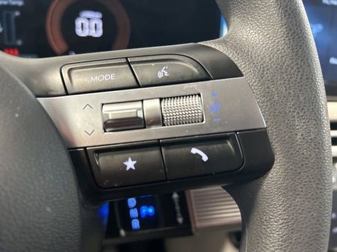 Used 2025 Hyundai Tucson Blue image 23