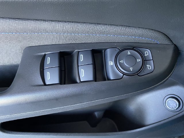 Used 2025 Buick Envista Sport Touring w/ Convenience II Package FWD image 20