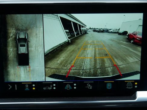 Used 2024 Chevrolet Silverado 2500 High Country w/ High Country Premium Package image 17