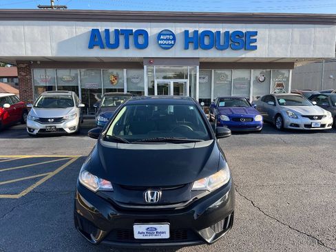 Used 2015 Honda Fit LX image 2
