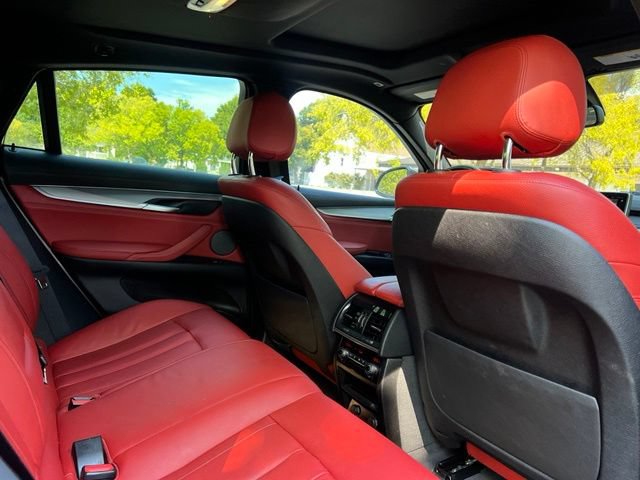 Used 2019 BMW X6 sDrive35i RWD image 18