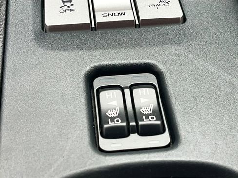 Used 2024 Toyota GR86 Premium image 19