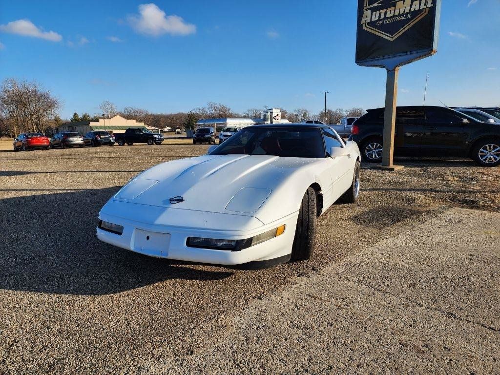 Used 1994 Chevrolet Corvette Coupe RWD image 11