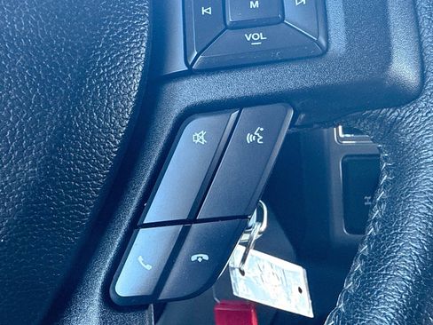 Used 2015 Ford F150 XLT w/ Equipment Group 301A Mid image 43