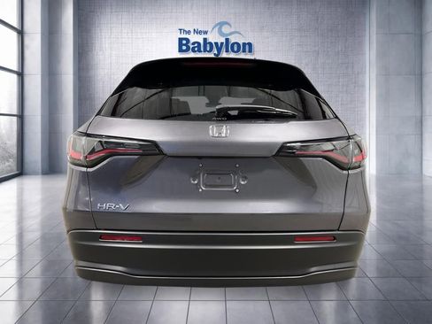 New 2026 Honda HR-V LX image 4