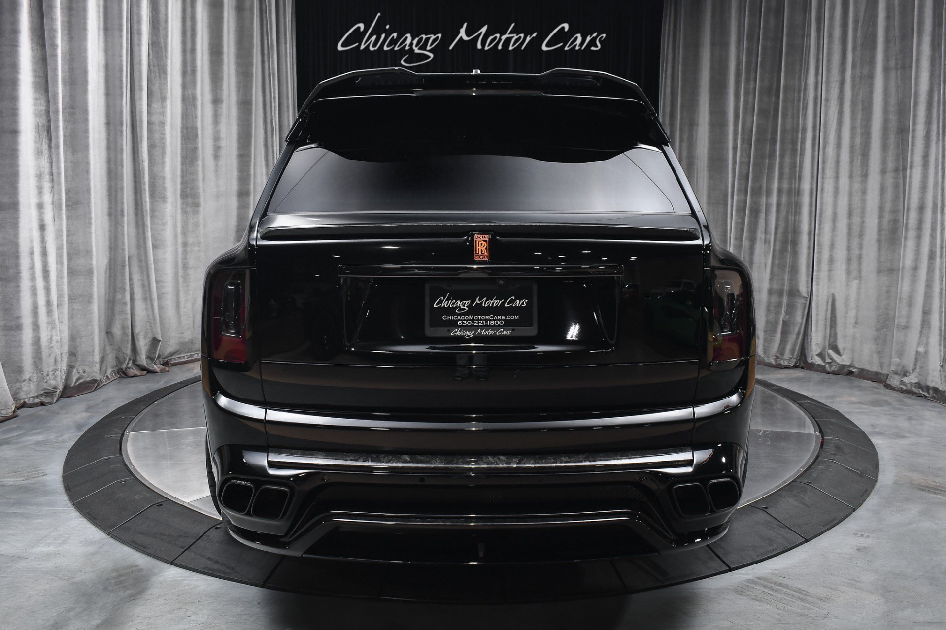 Used 2022 Rolls-Royce Cullinan Black Badge AWD/4WD image 4