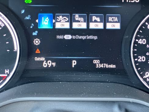 Certified 2024 Toyota Sienna Limited AWD/4WD image 27