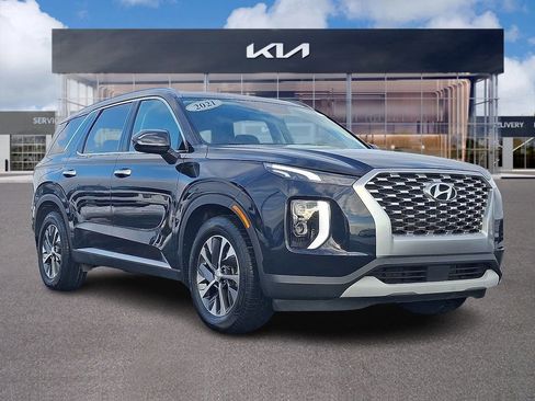 Used 2021 Hyundai Palisade SEL w/ Winter Package image 1