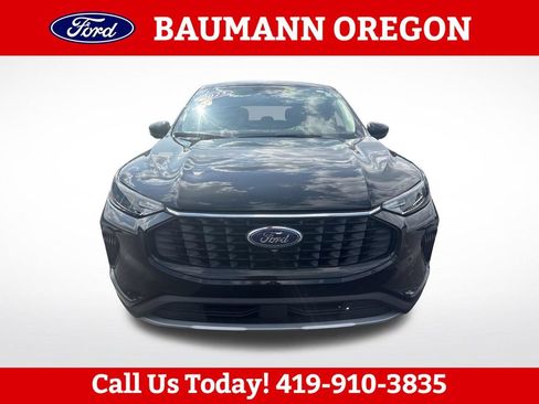 Used 2023 Ford Escape Active w/ Tech Pack #2 AWD/4WD image 9