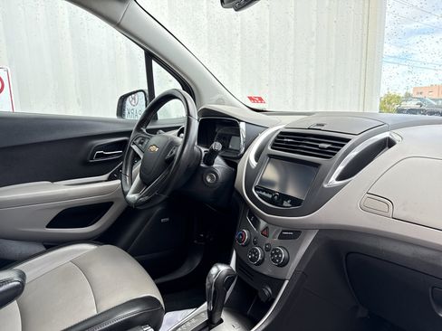 Used 2016 Chevrolet Trax LTZ w/ LPO, Cargo Package image 35