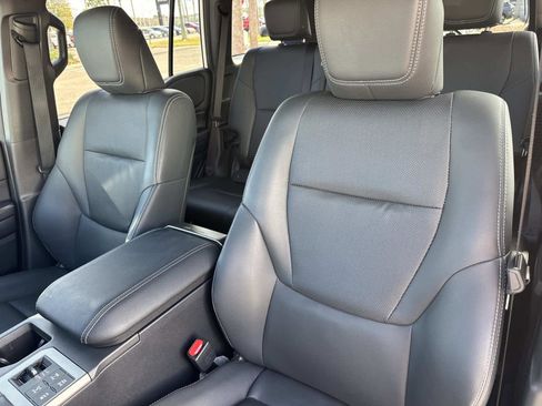 Used 2024 Toyota Land Cruiser image 20