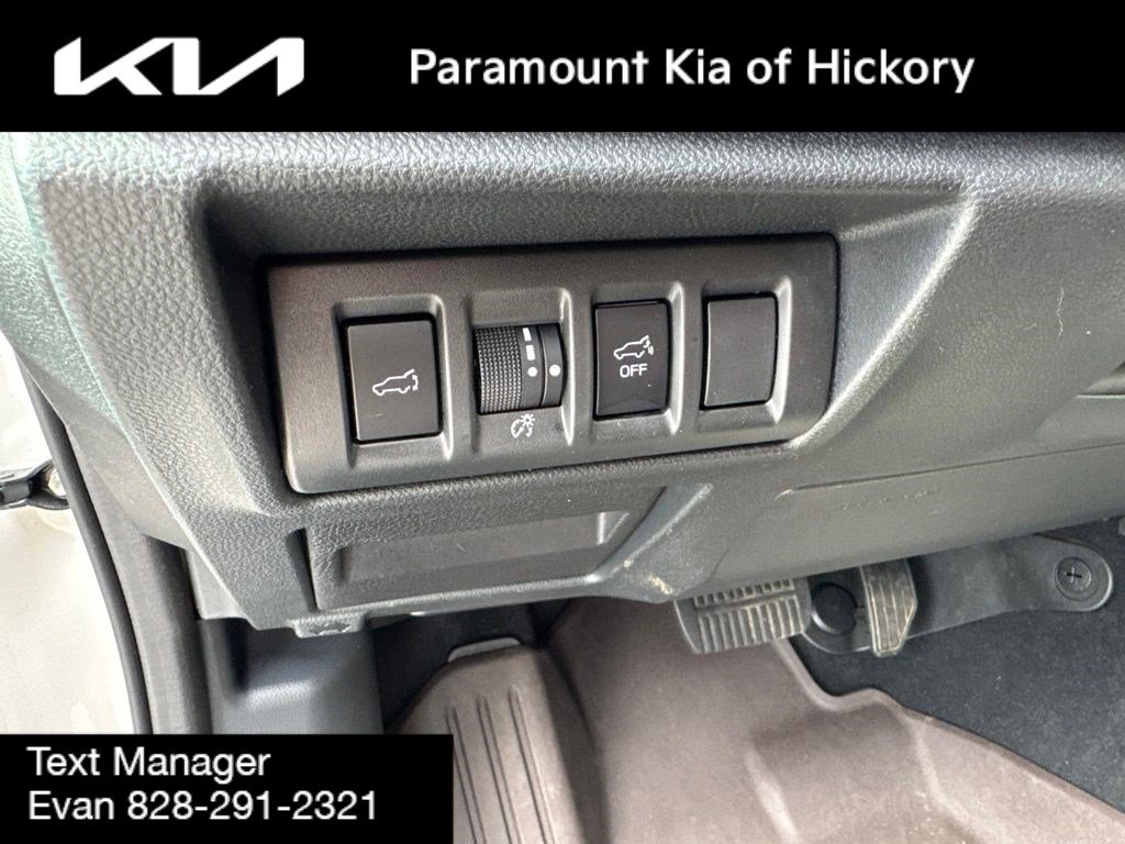 Used 2022 Subaru Outback Touring XT AWD/4WD image 19