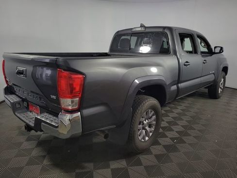 Used 2019 Toyota Tacoma SR5 image 8