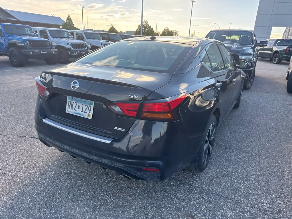 Used 2019 Nissan Altima 2.5 SV AWD/4WD image 9